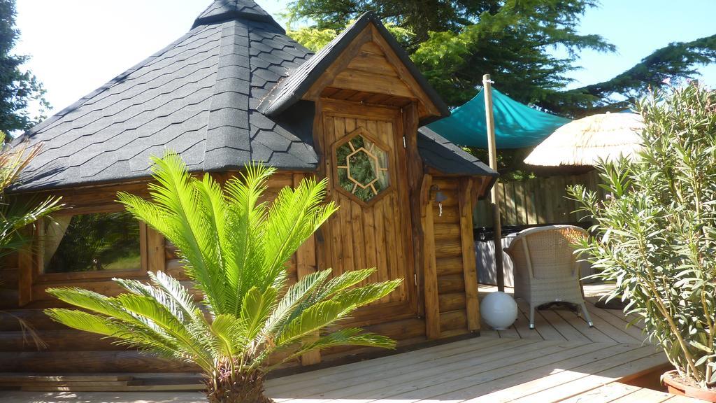 Le Bassin Du Tertre Acomodação com café da manhã Fronsac  Quarto foto
